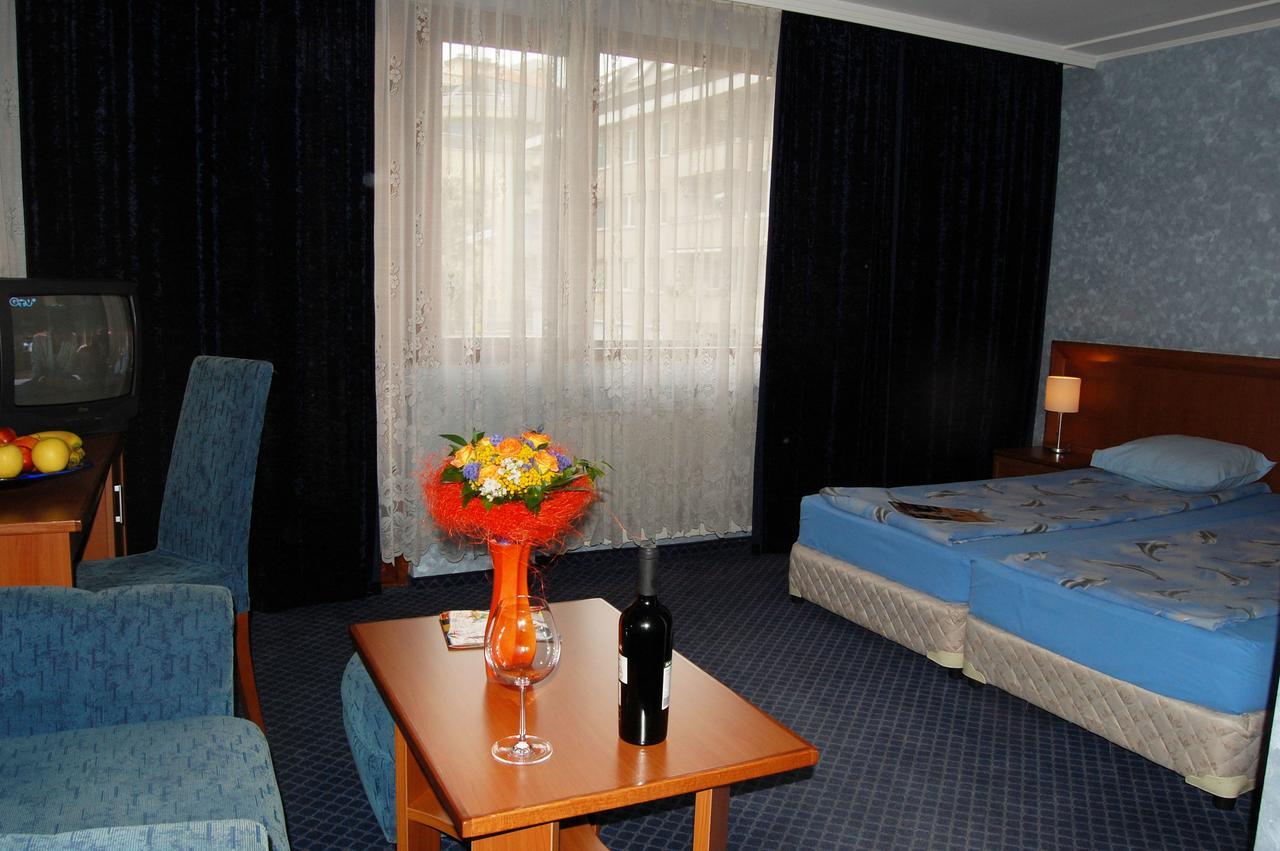 Hotel Kibella โซเฟีย ภายนอก รูปภาพ