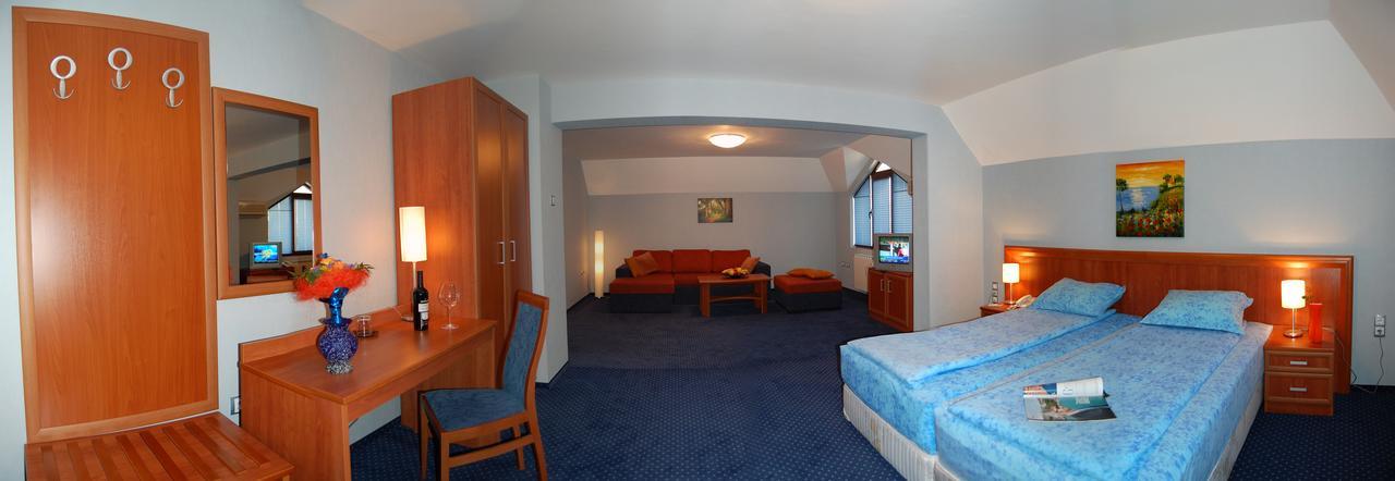 Hotel Kibella โซเฟีย ภายนอก รูปภาพ